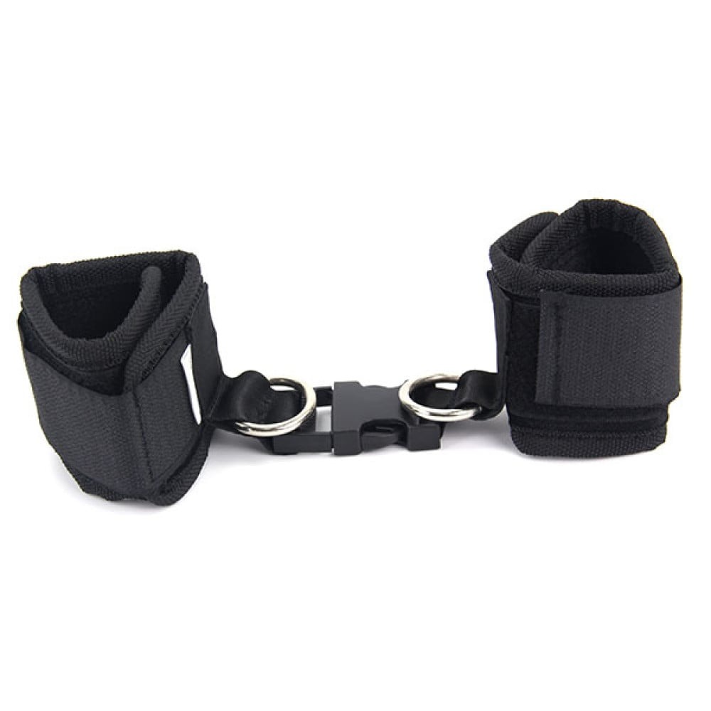 Набір БДСМ Roomfun Bedroom Bondage Kit фіксатори, батіг та маска, чорний-червоний