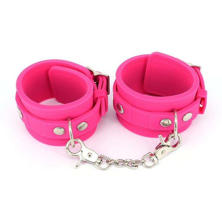 Силіконові наручники Silicone hand cuff pink