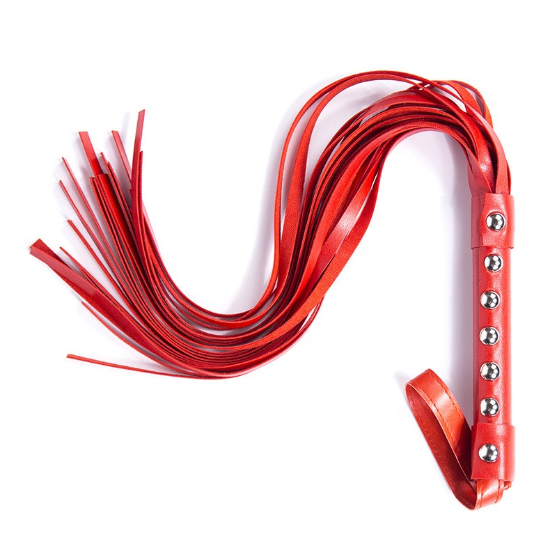 Червоний флогер з шипами DS Fetish Studded flogger red