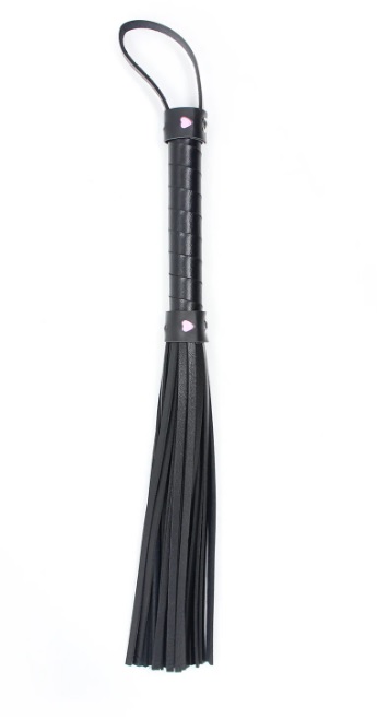 Флоггер із рожевим серцем Flogger black with pink heart
