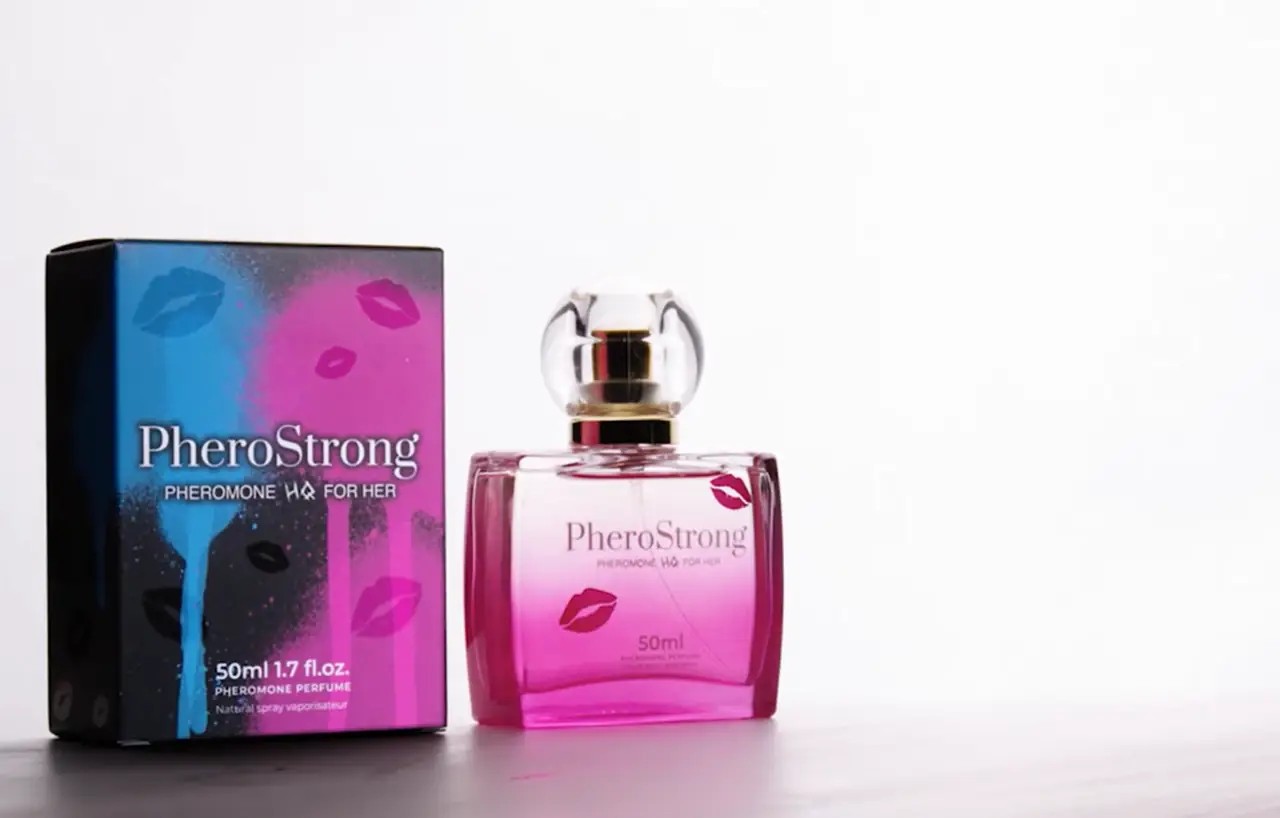 Духи с феромонами PheroStrong HQ for her with для женщин 50 мл