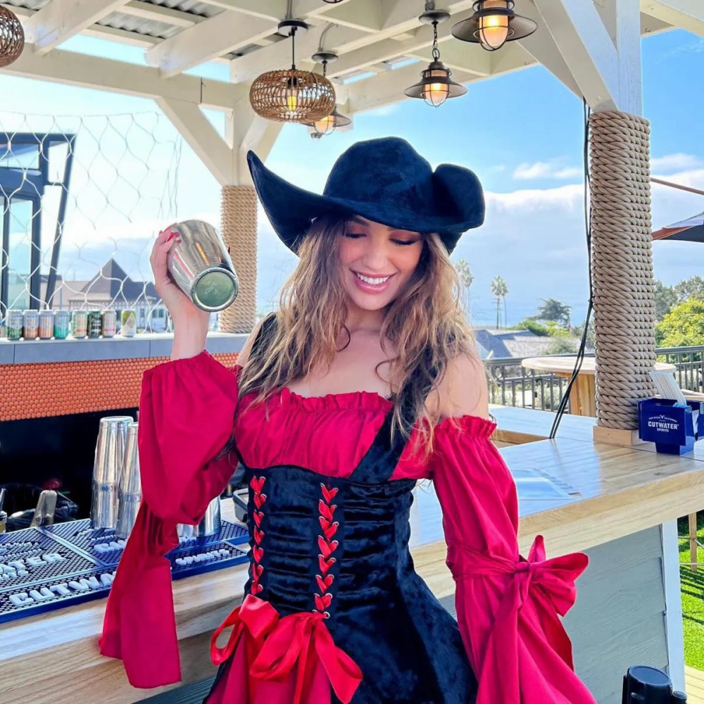 Костюм сексуальной пиратки Leg Avenue Vixen Pirate Wench, 1 предмет, размер L