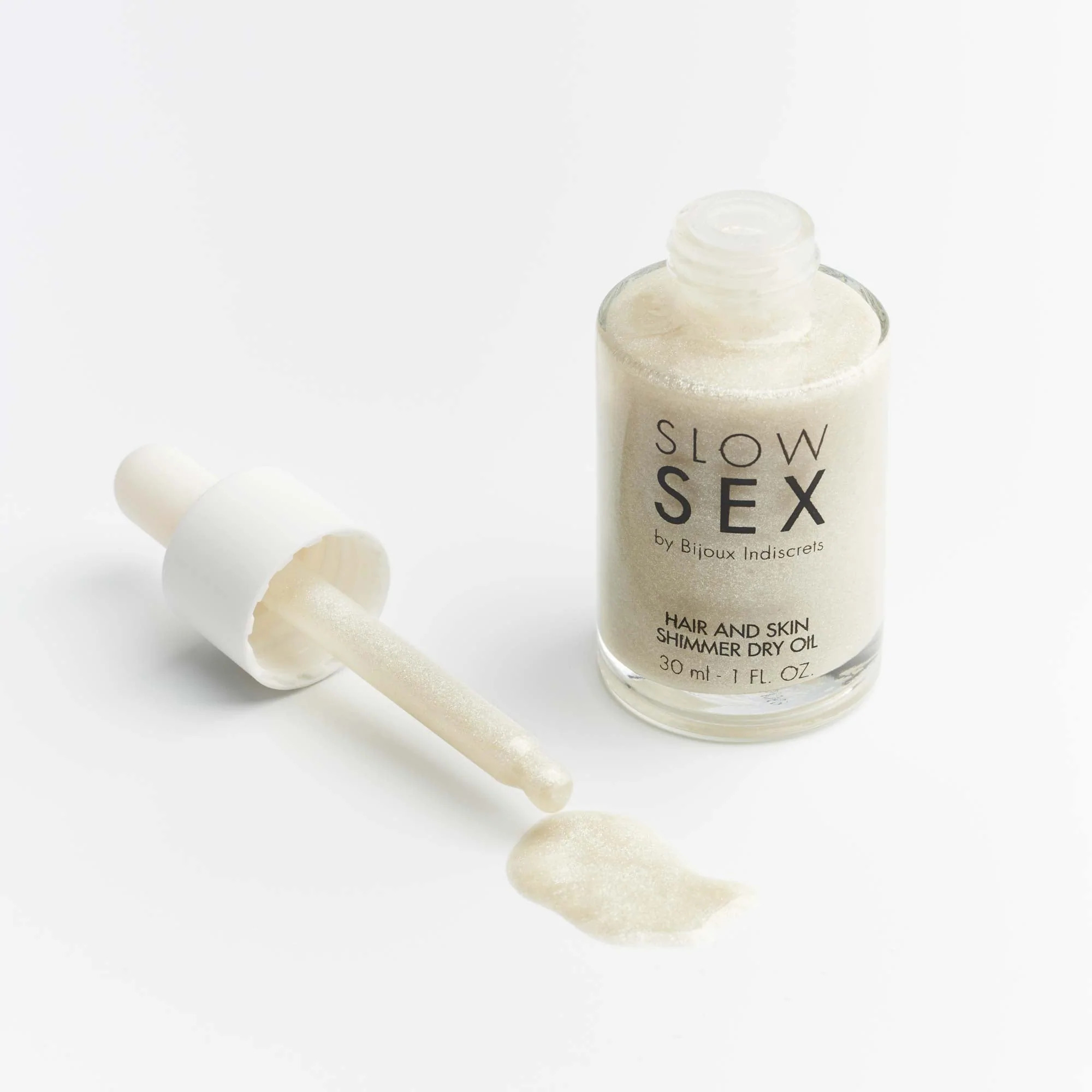 Сухое масло для тела и волос Slow Sex by Bijoux Indiscrets с мерцающими частичками