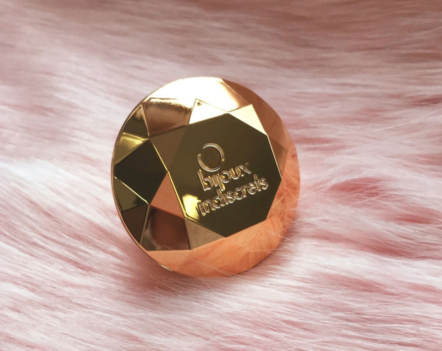 Вибратор бриллиант Bijoux Indiscrets Twenty One Vibrating Diamond золотистый