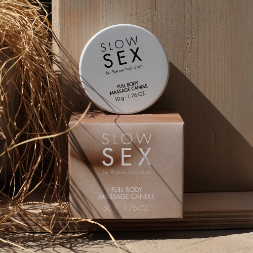 Массажная свеча с маслами, ароматная, Bijoux Indiscrets Massage Candle Slow Sex, 50 мл