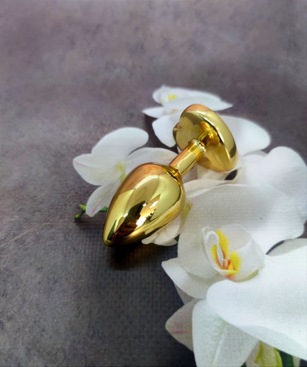 Анальна пробка з каменем у формі серця Black Jewellery
