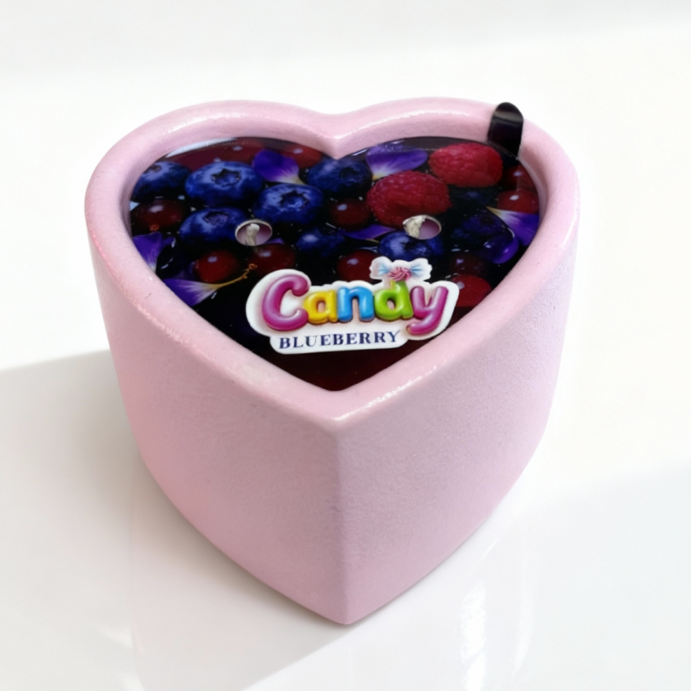 Масажна свічка з ароматом чорниці Candy Blueberry у формі серця, 70 мл