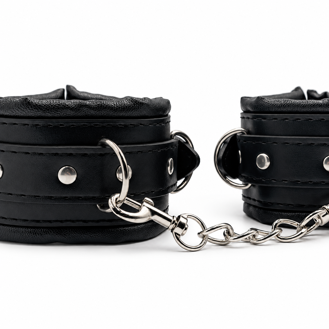 М'які наручники універсальні DS Fetish з екошкіри на ланцюжку, чорні