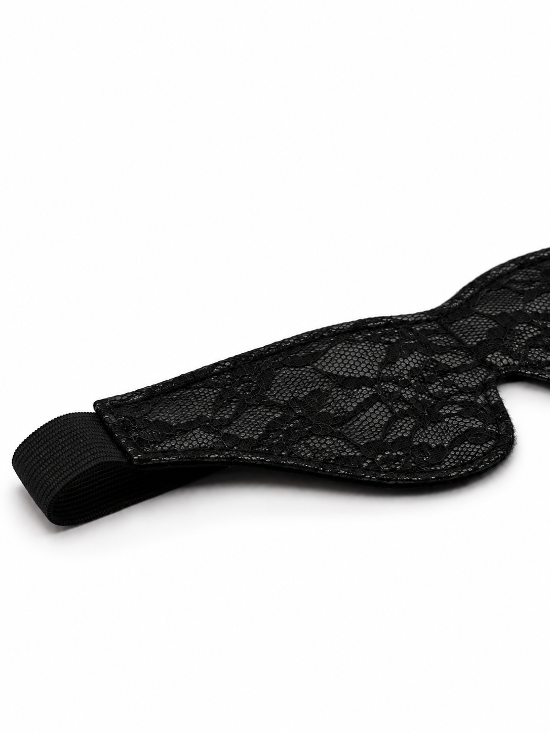 Маска на глаза DS Fetish с кружевной отделкой на резинке, чёрная