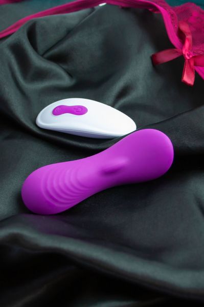 Вібратор у трусики Pleasurizer Delights