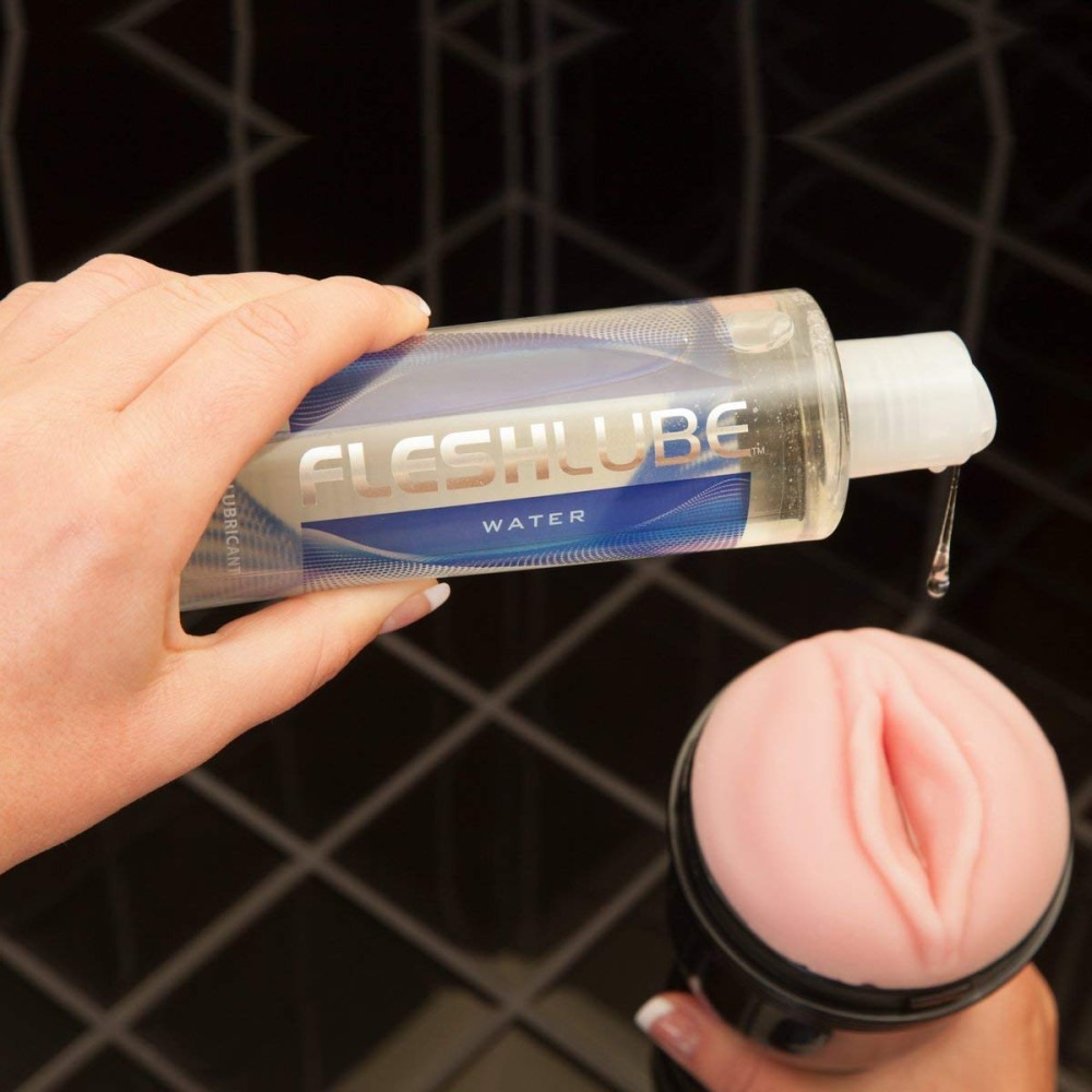 Мастурбатор у колбі Fleshlight Pink Lady Vortex, кібершкіра, тілесний