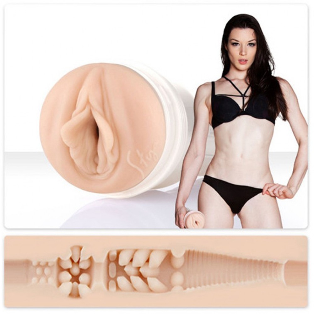 Мастурбатор вагіна в колбі Fleshlight Stoya реалістичний з кібершкіри, тілесний