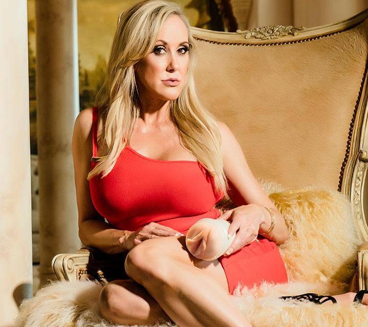 Мастурбатор вагіна в колбі, кібершкіра FleshLight Brandi Love, бежевий