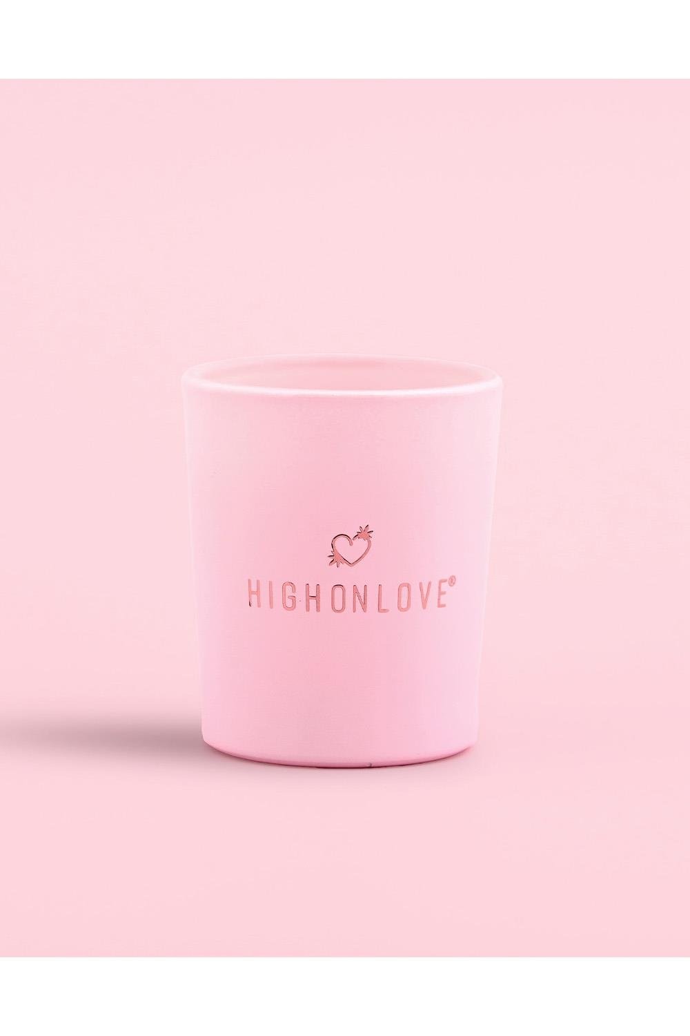 Масажна свічка для чуттєвого масажу HighOnLove з ароматом полуниці та шампанського, 35 гр.