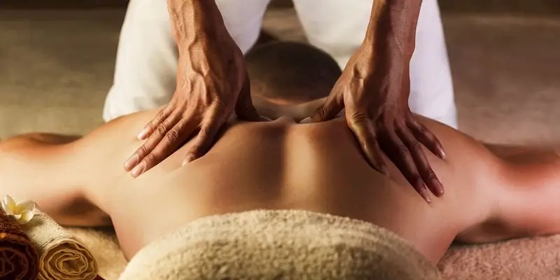 Разогревающее массажное масло SHIATSU warming Кориандр и Сандаловое дерево, 100 мл
