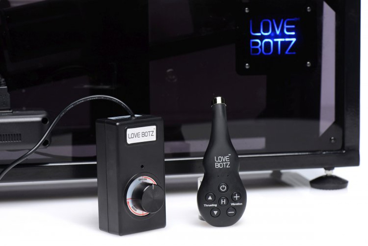 Секс машина Love Botz Athena's Ultimate з подвійним проникненням та функцією нагрівання