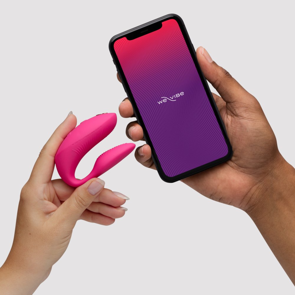 Вібратор для пар We-Vibe Chorus Pro Electric Pink з пультом і додатком, рожевий