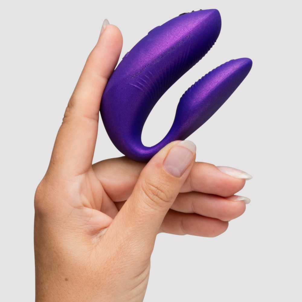 Вібратор для пар We-Vibe Chorus Pro Cosmic Purple з пультом і додатком, фіолетовий