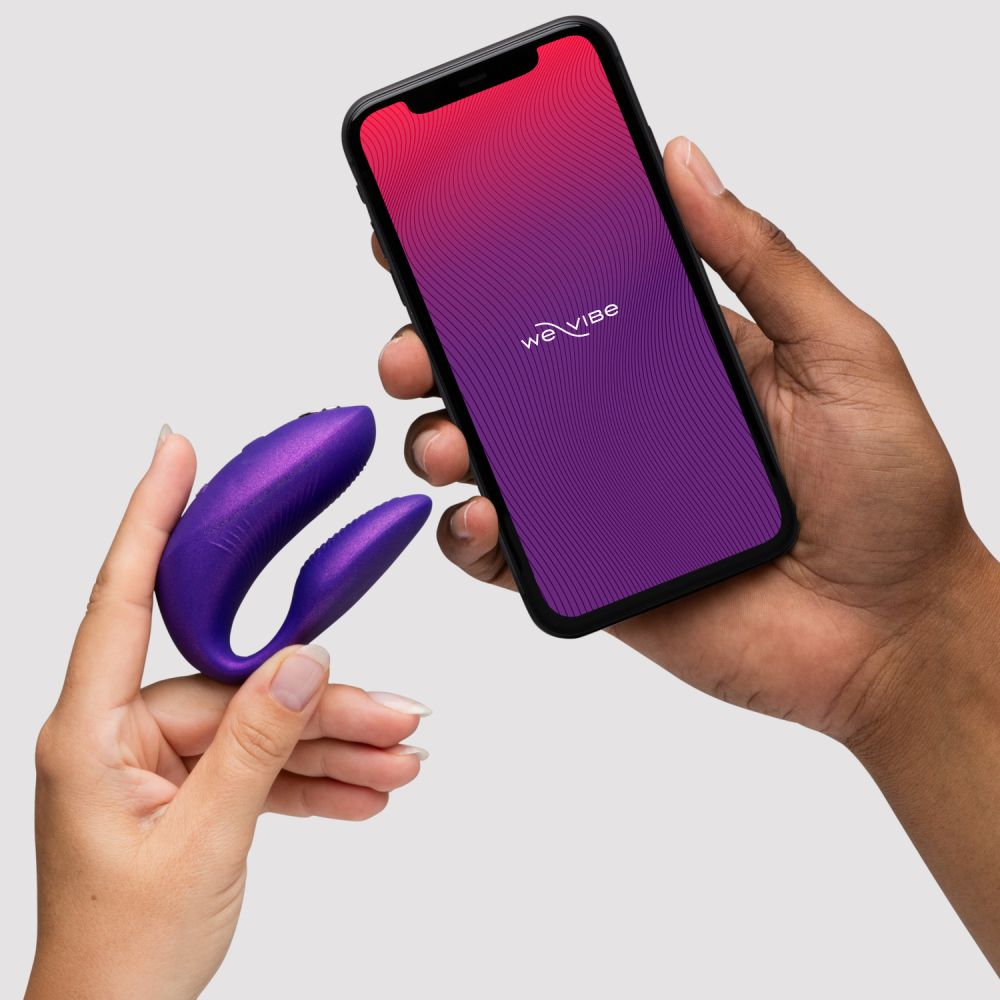 Вібратор для пар We-Vibe Chorus Pro Cosmic Purple з пультом і додатком, фіолетовий