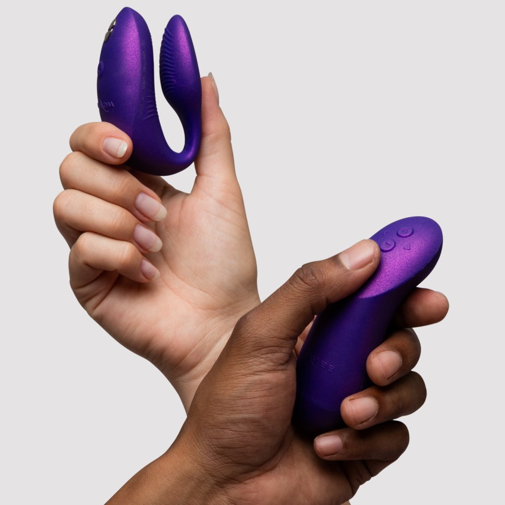 Вібратор для пар We-Vibe Chorus Pro Cosmic Purple з пультом і додатком, фіолетовий