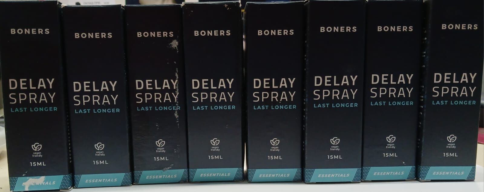 Спрей-пролонгатор Boners Delay Spray 15 мл (дефекти на пакованні!!!)
