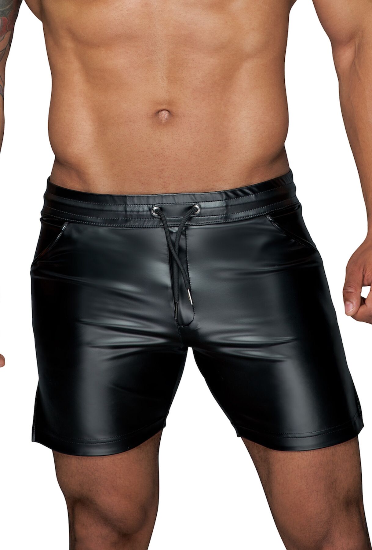 Мужские шорты с мокрым эффектом Noir Handmade H061 Powerwetlook shorts, XXL