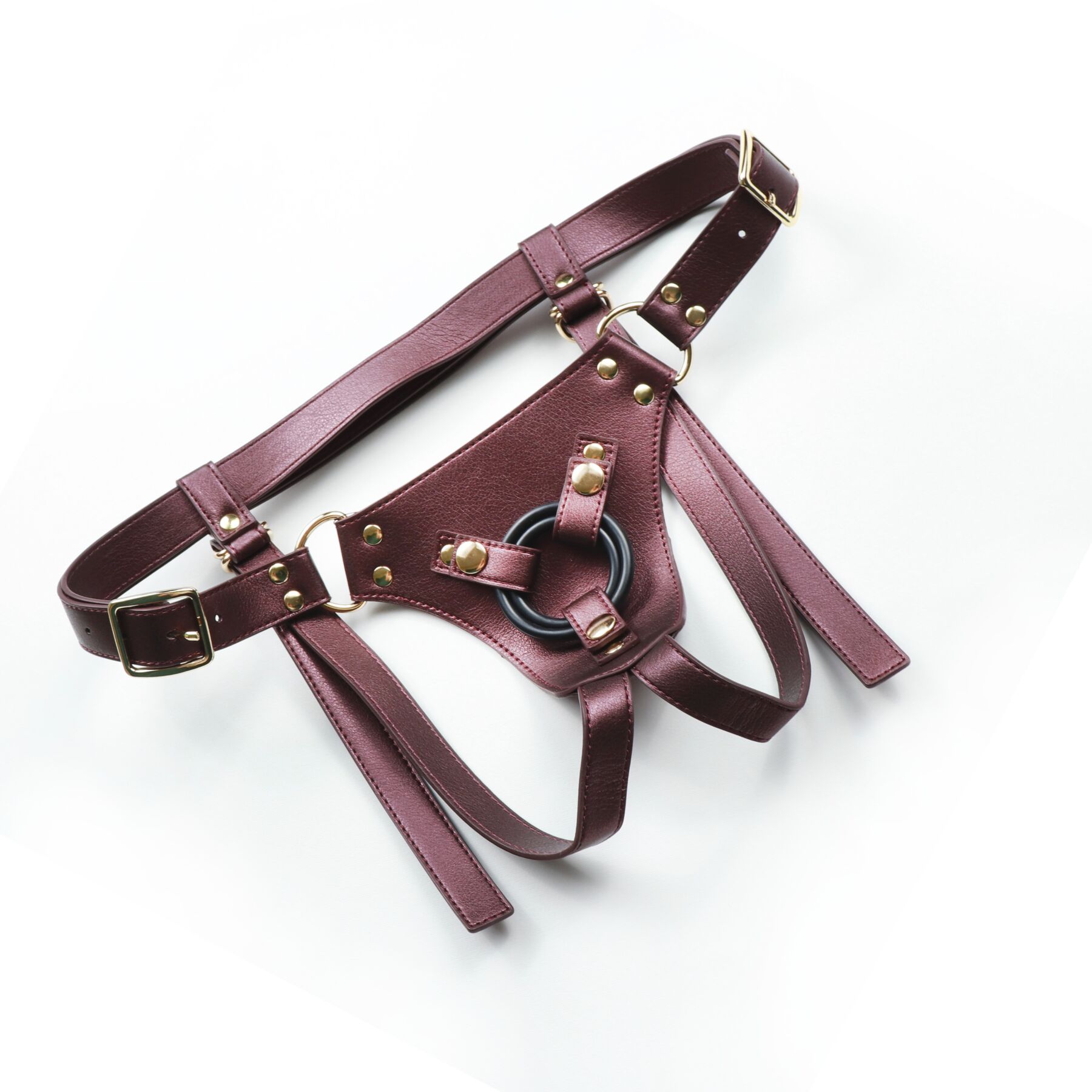 Трусики для страпона Strap-On-Me Harness Generous Aubergine, One Size, искусственная кожа, регулируемые ремни, сменные крепления д