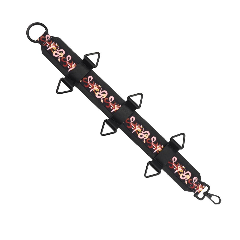 БДСМ-набір LOCKINK The Flowering Serpent Bondage Set, чорний, з малюнком у вигляді змій, 12 предметів