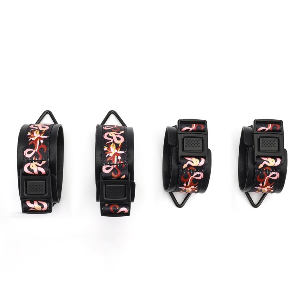 БДСМ-набір LOCKINK The Flowering Serpent Bondage Set, чорний, з малюнком у вигляді змій, 12 предметів