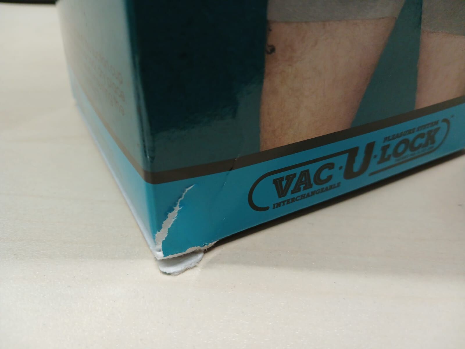 Фаллоимитатор Doc Johnson Signature Cocks Girthmasterr 8.5 inch UltraSkyn (повреждения на упаковке!!!)