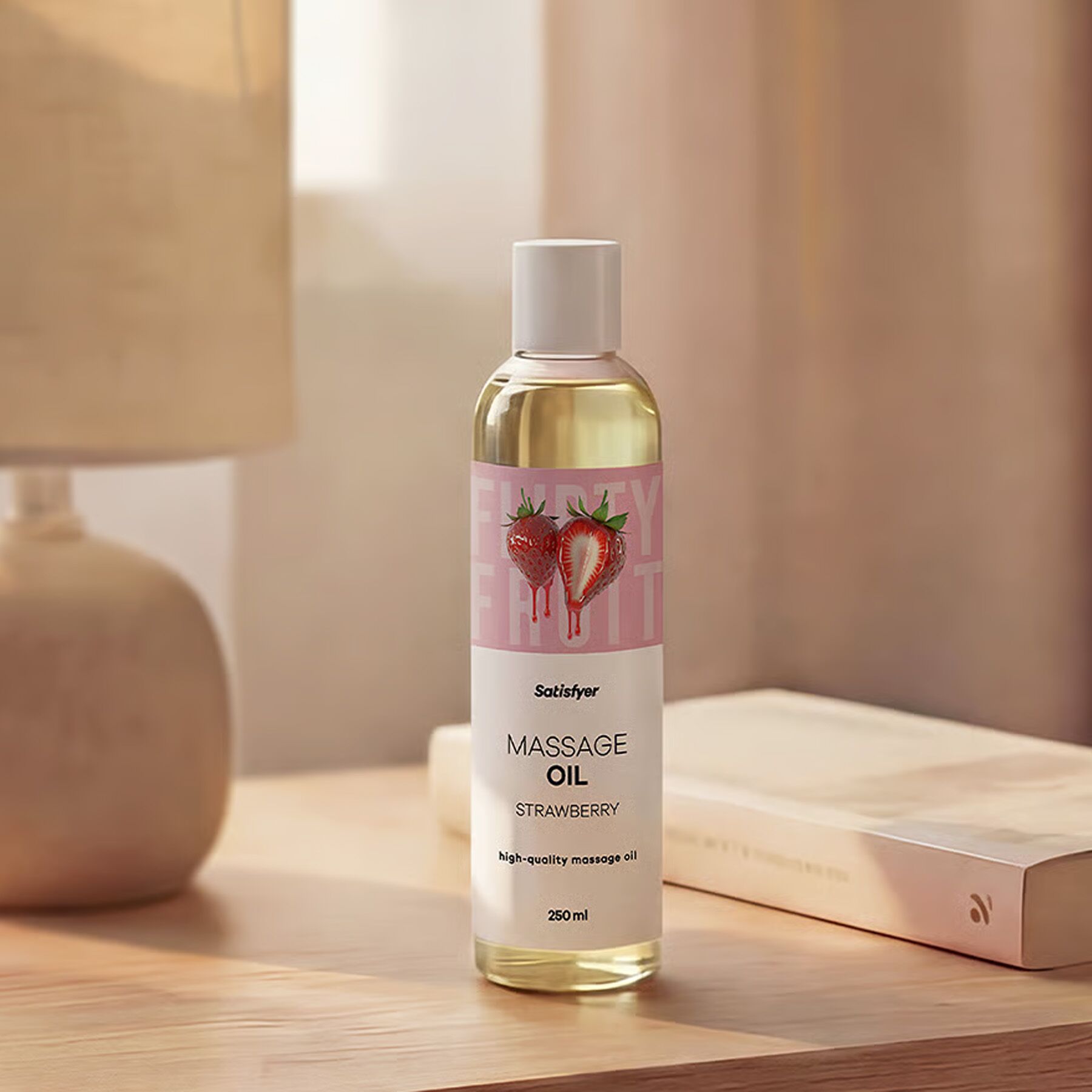 Распродажа!!! Массажное масло Satisfyer Massage Oil Strawberry 250 мл (срок 30.04.2027)