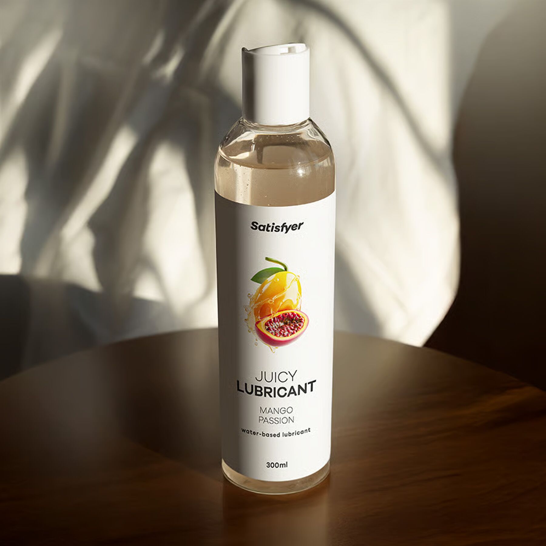 Лубрикант на водній основі Satisfyer Juicy Lubricant Mango & Passion water based 300 мл