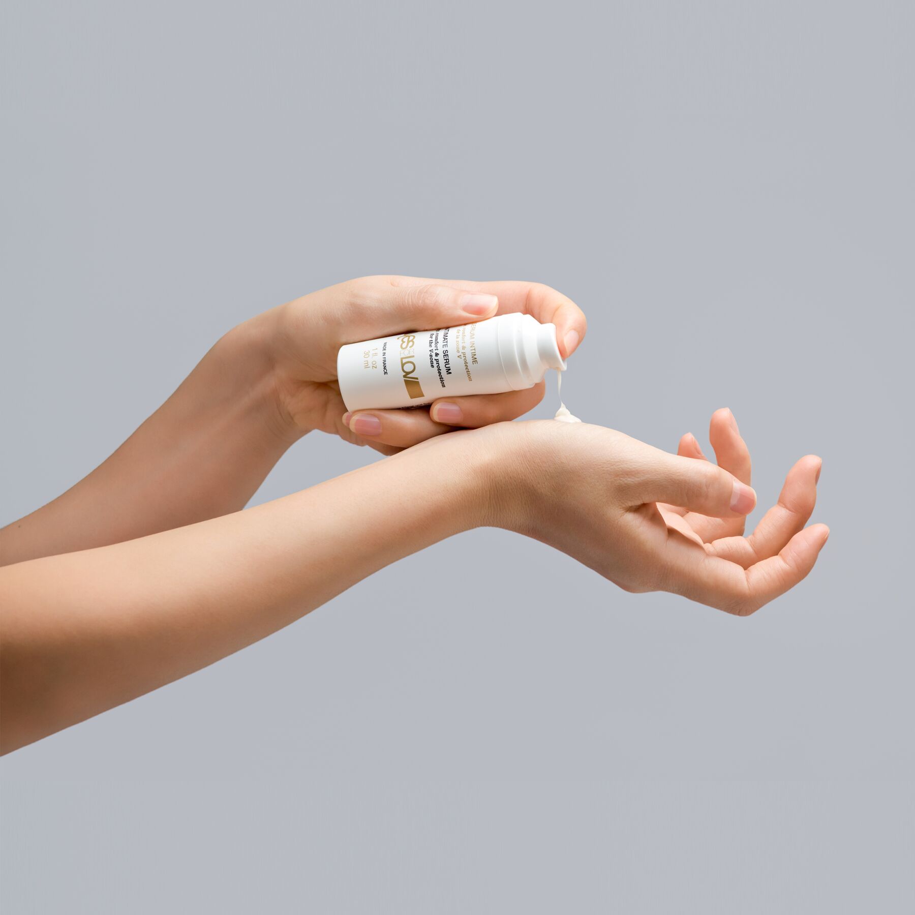 Зволожувальна сироватка для інтимної зони YESforLOV INTIMATE SERUM 30 мл