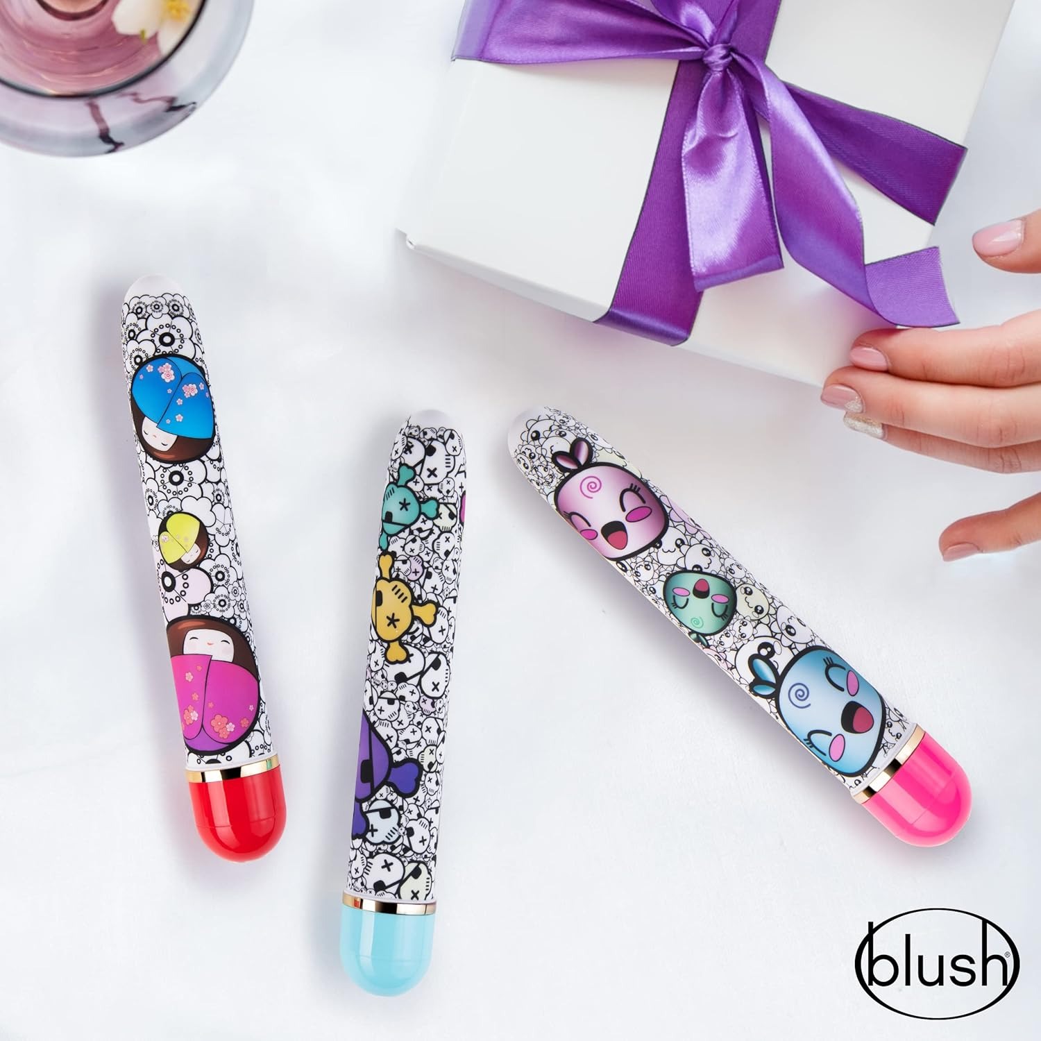 Вибромассажер ,,Дамский пальчик,, с ярким принтом Blush The Collection Play Naughty голубой