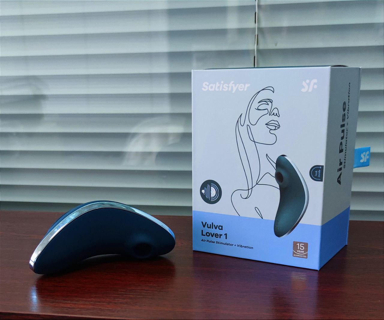 Вакуумний кліторальний стимулятор Satisfyer Vulva Lover 1 із вібрацією, синій