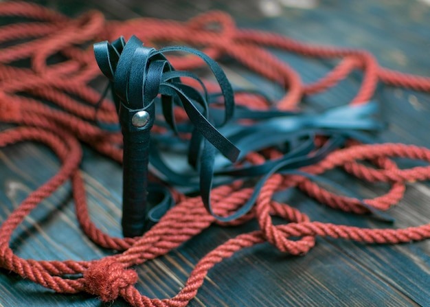 Веревка для бондажа Taboom Вondage Ropes красная, 5 м