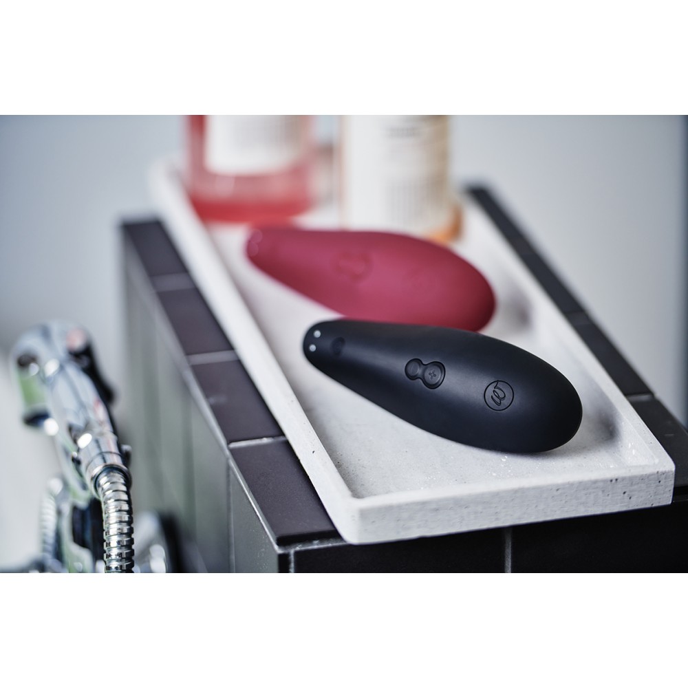 Вакуумний кліторальний стимулятор Womanizer Classic 2 Black