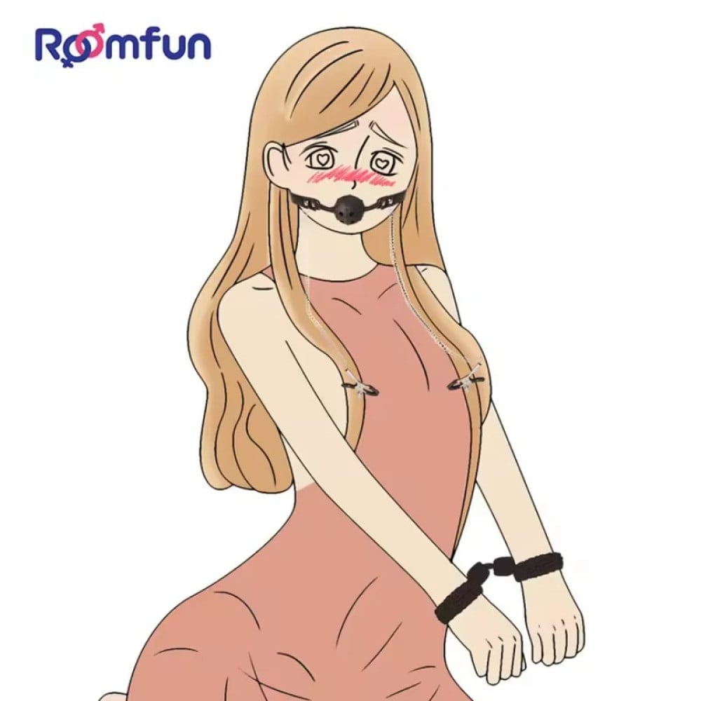 Кляп-шарик с отверстиями Roomfun с зажимами для сосков, черный-красный