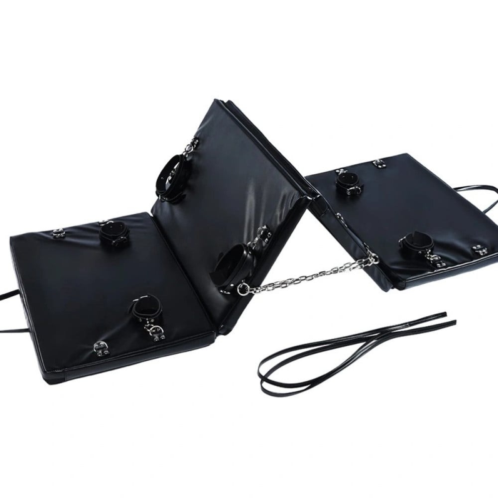 Дошка для бондажу Roomfun Bondage Board (наручники+манжети на щиколотки+окови на ноги+ремені) чорна